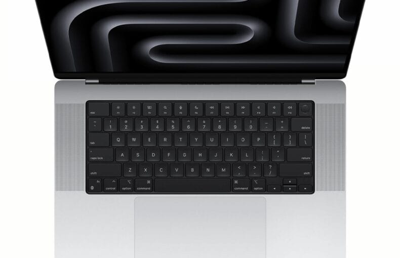 macbook pro retina 16 m3 max | silver ram 36gb gpu 30 | ssd 1tb 2023 (eccellente)