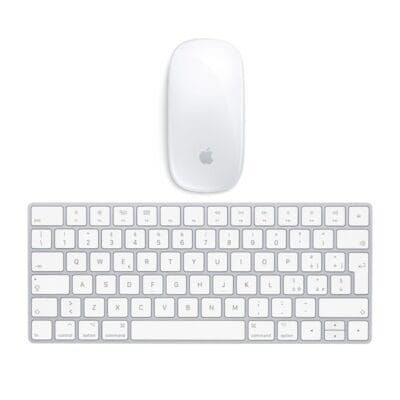 Mouse e tastiera Apple su sfondo bianco